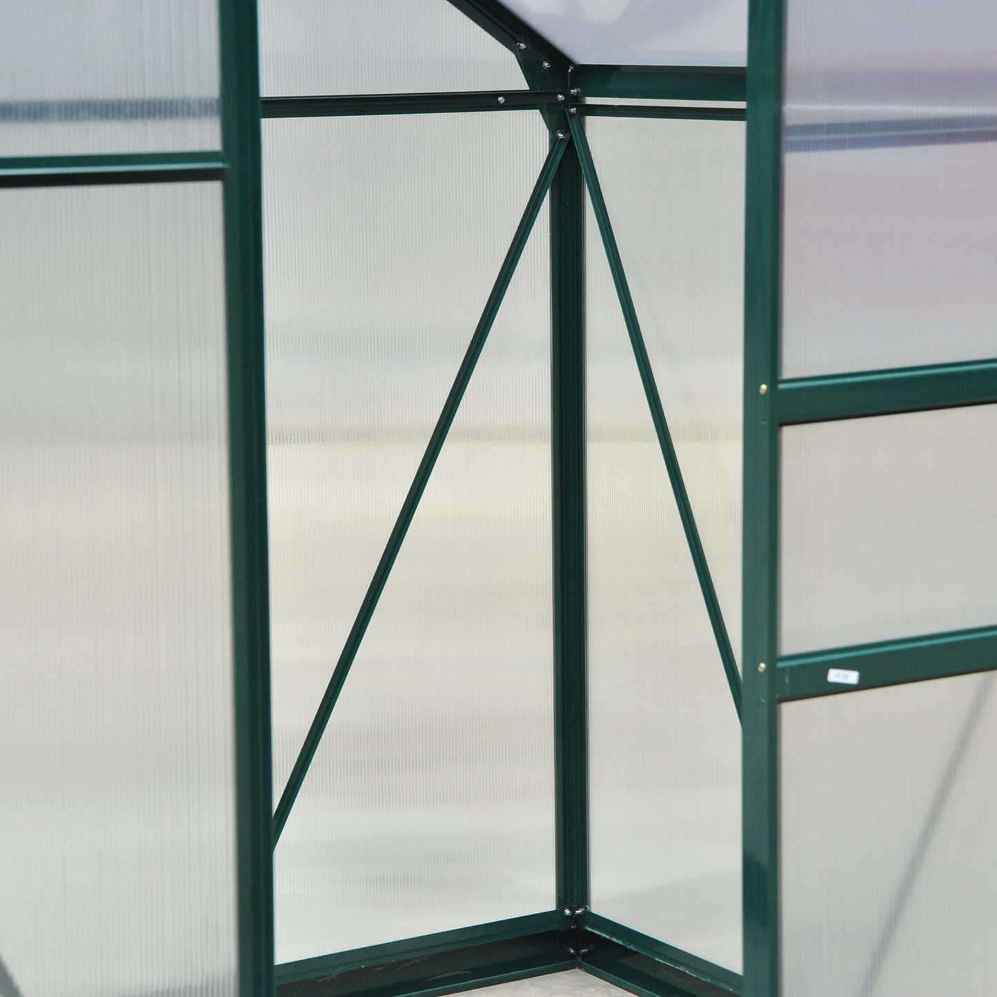 6 x 4ft Polycarbonate Greenhouse, Large Walk-In Green House with Slide Door and Window, Garden Plants Grow House with Aluminium Frame and Foundation, Dark Green
