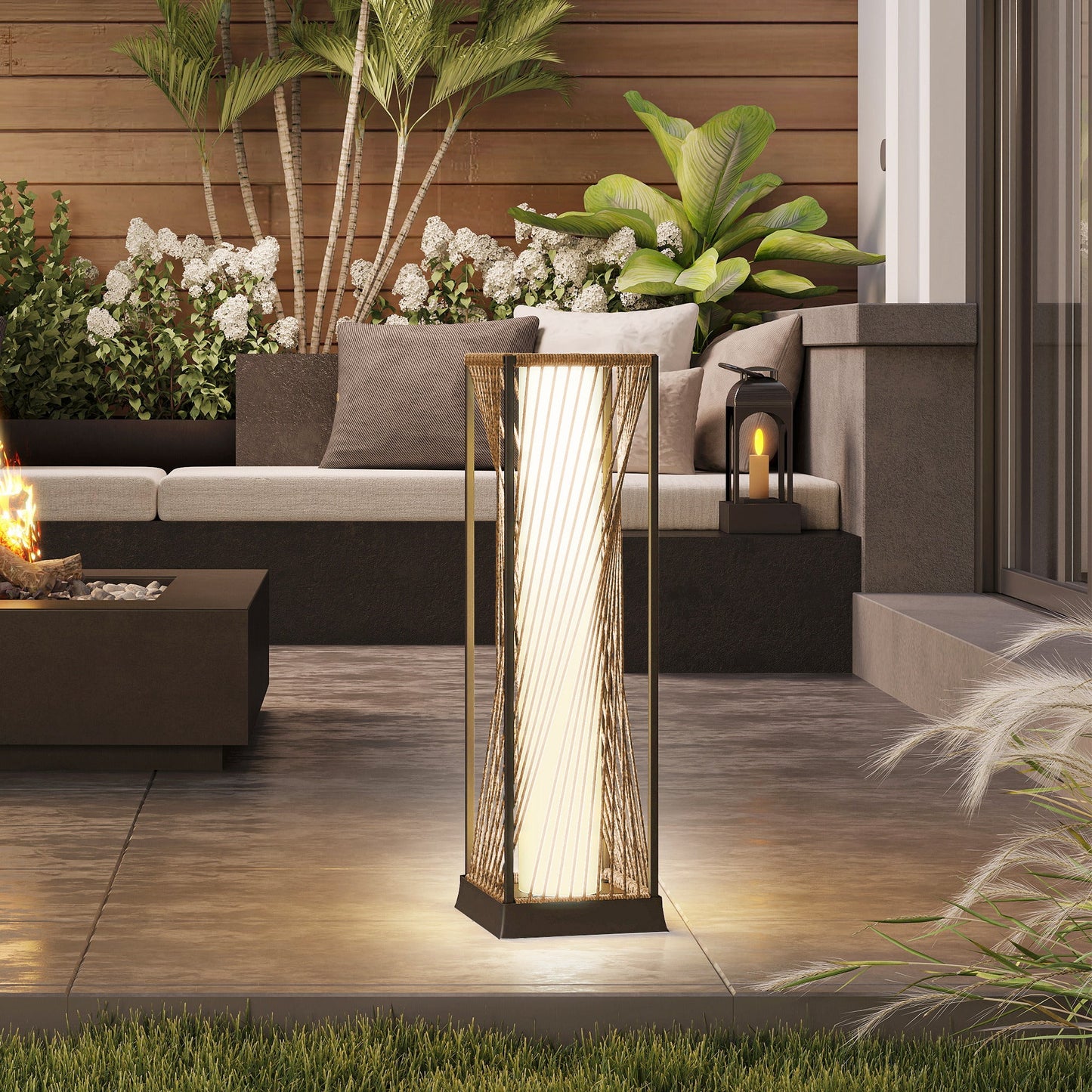 Garden Rattan Lamp, 77 cm Tall Solar Rattan Floor Lamp, Solar Garden Light with Auto On/Off LED Lights, IP44 Waterproof for Outdoor, Porch, Pathway, Terrace, Sand Brown