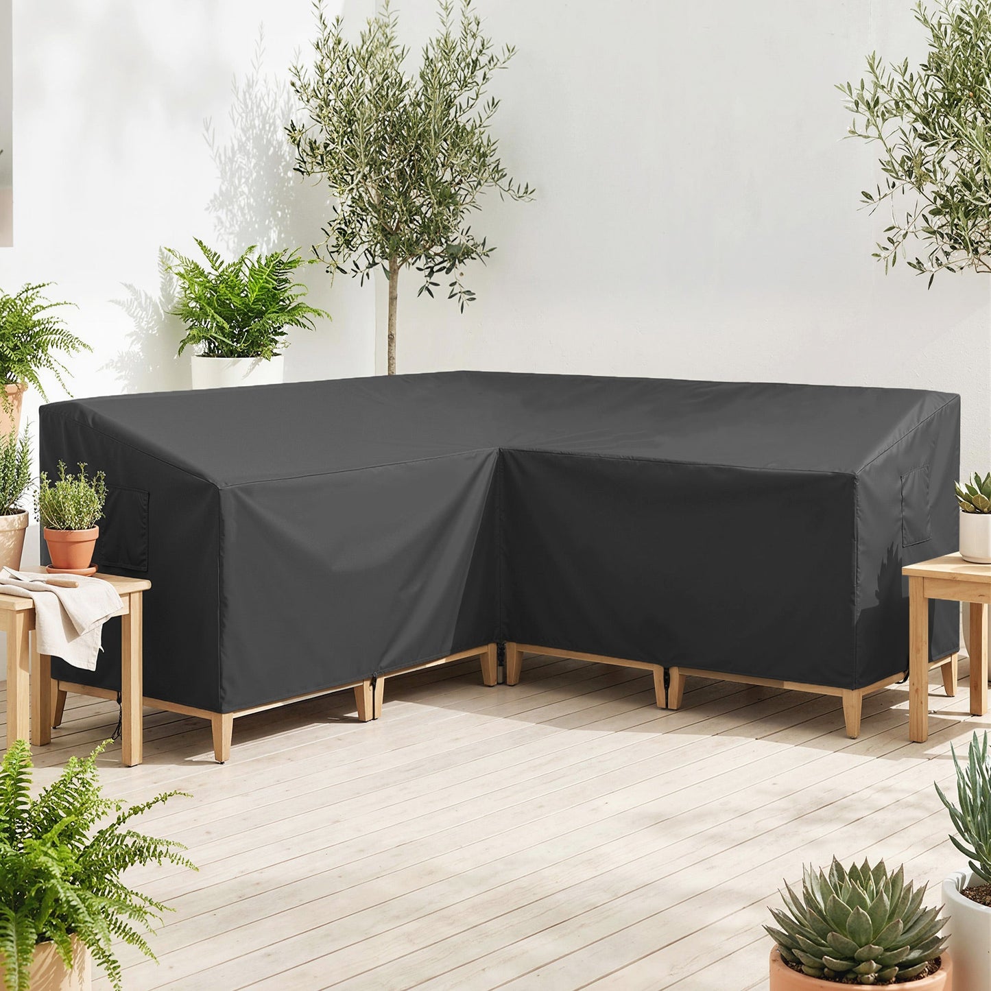 V-Shaped Garden Furniture Cover, Waterproof Outdoor rattan corner sofa cover with Air Vent, Heavy Duty 420D Oxford Fabric, Windproof, 216 x 216 cm, Black