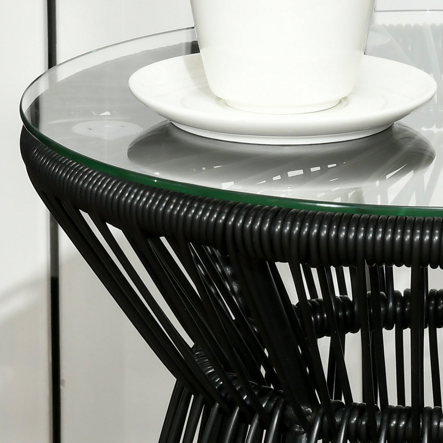 Outdoor Coffee Table, Round PE Rattan Side Table with Tempered Glass Table Top, Hollow Drum Design for Garden, Balcony, Patio, Black