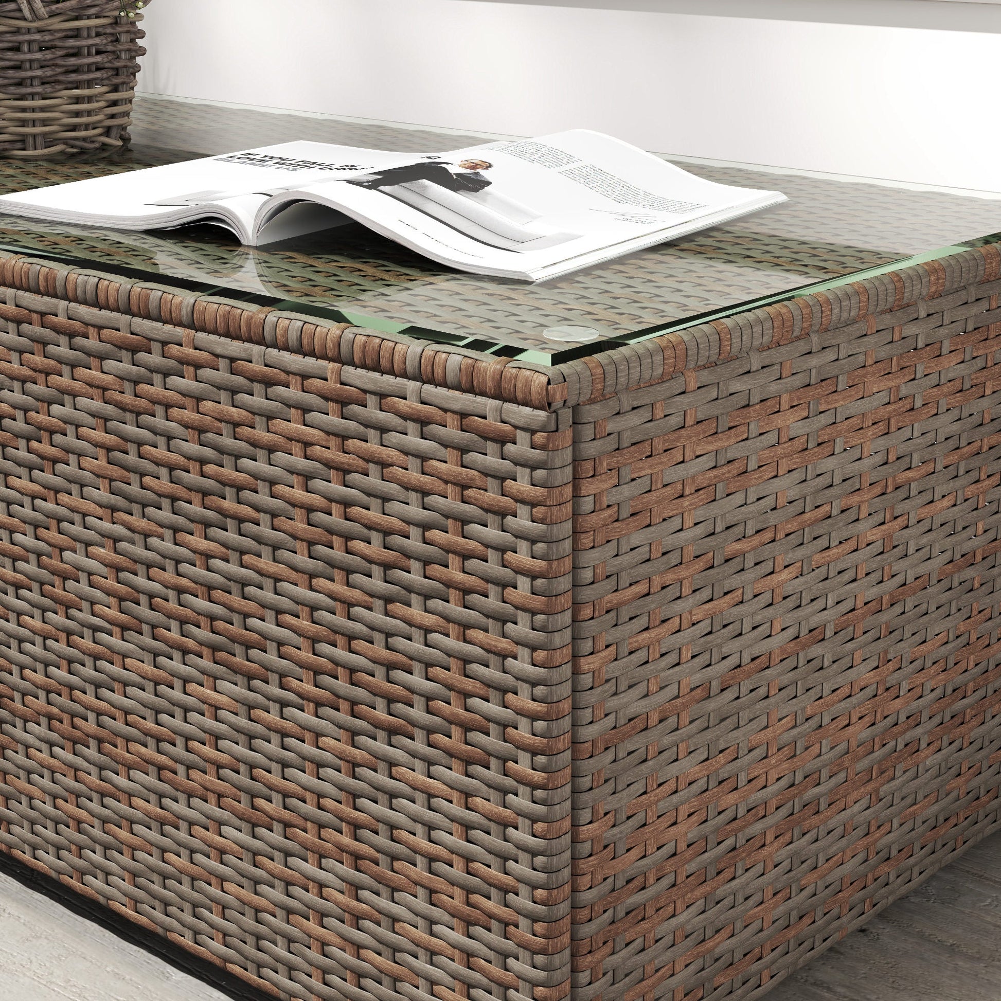 Outdoor Coffee Table, PE Rattan Side Table with Tempered Glass Top, Wicker Rectangular Garden Coffee Table End Table with Steel Frame for Patio, Balcony, 90 x 50 x 38cm, Brown